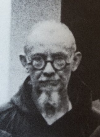 Alt